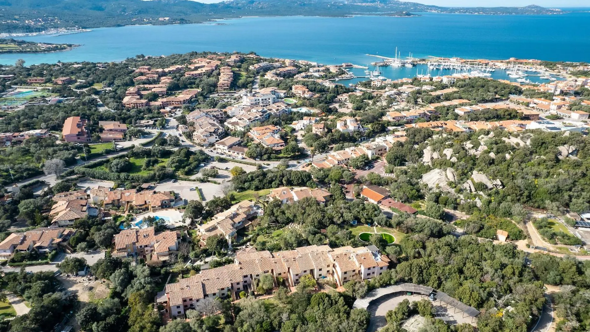 Casa Fil A Porto Rotondo Cozy Apartment Near To The Center, Private Parking